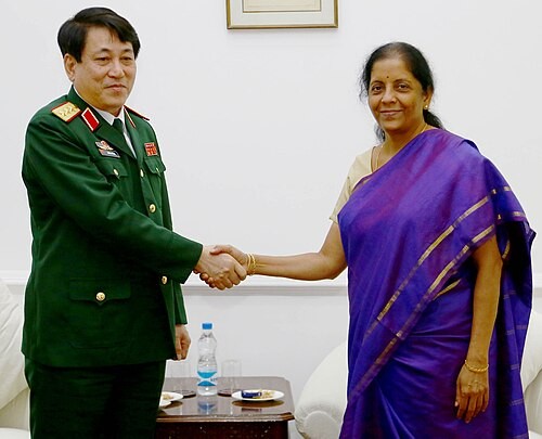 the-chief-of-general-political-department-vietnam-peoples-army-sr-lt-general-luong-cuong-calling-on-the-union-minister-for-defence-smt-nirmala-sitharaman-in-new-delhi-on-november-13-2017-1741854721.jpg