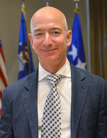 jeff-bezos-visits-laafb-smc-3908618-cropped-1741861970.jpeg