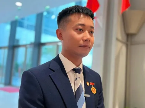 Quang Linh Vlogs